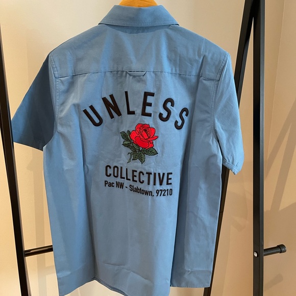 Unless Collective Embroidered Work Shirt- Wms L/ Men’s M - Picture 4 of 5